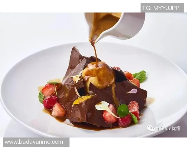 足球明星们的美食偏好揭秘：他们最爱的美味佳肴与独特饮食习惯